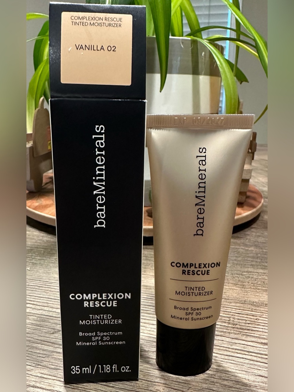bareMinerals Complexion Rescue Tinted Moisturizer Vanilla 02 SPF 30 35 ml